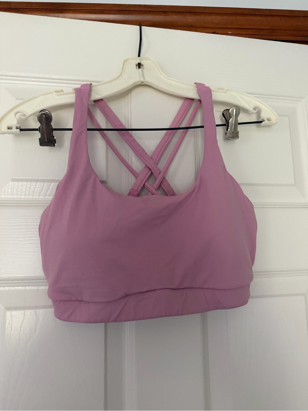 lululemon athletica Pink Frosting Energy Bra Medium Support *Evolve Sports Bra